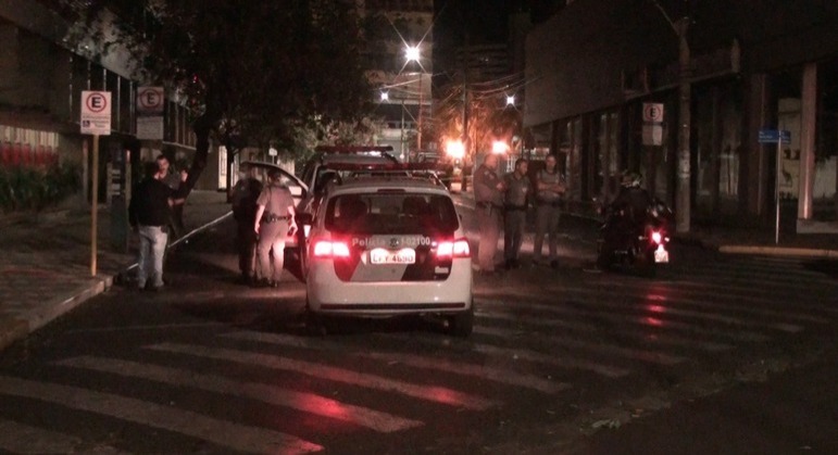 Foto 2 de 2 — Polícia prende homem suspeito de financiar ataques em Araçatuba